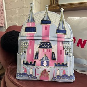 Danielle Nicole Sleeping Beauty Castle Backpack 💗💙